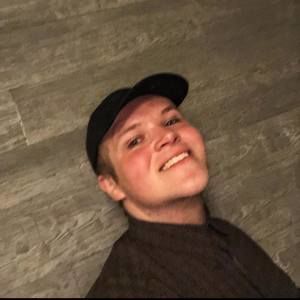 Meet your Posher, Eddy